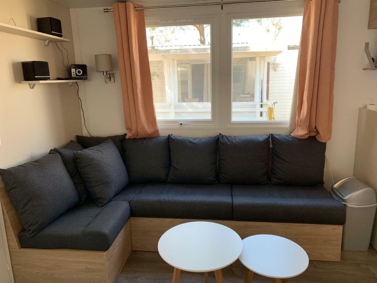 Mobilhome Dans *
