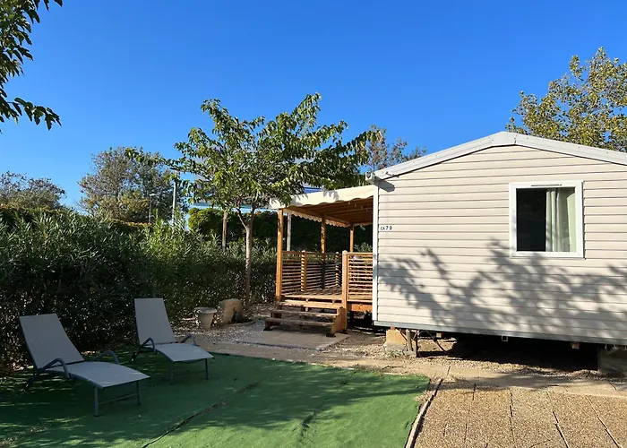 Mobilhome Vias Plage Dans Camping